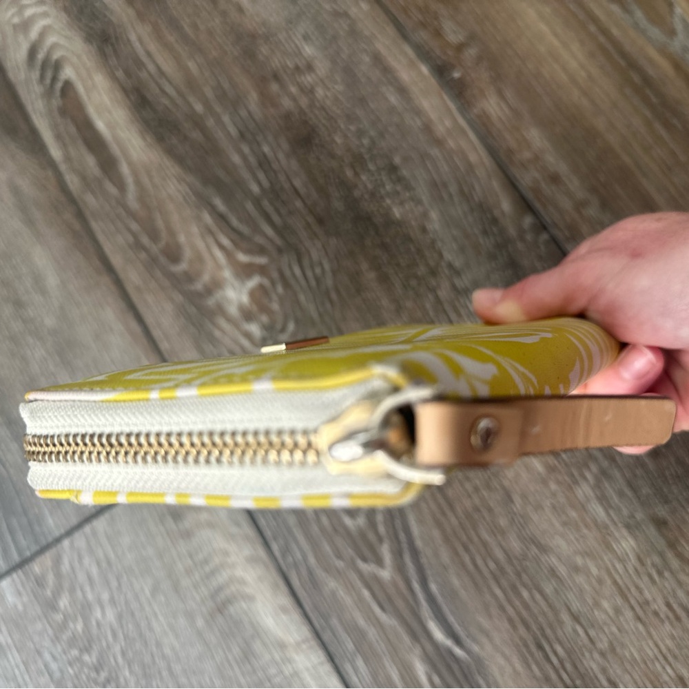 Yellow and White Leaf Print Wallet - Picture 3 of 9